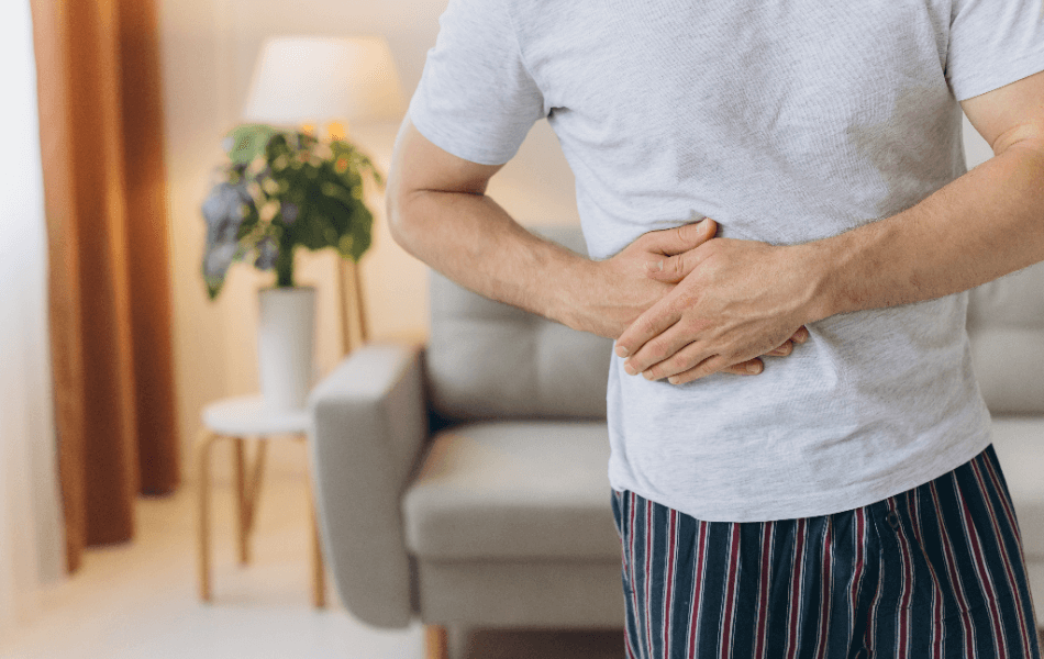 虫垂炎の初期症状(盲腸)とは？症状の進行パターンや放置するリスク