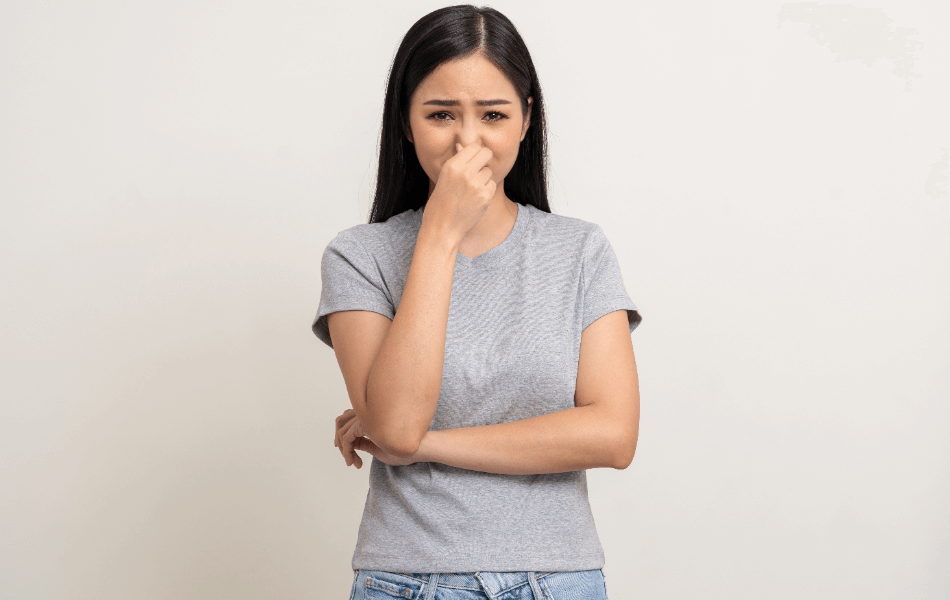 【医師監修】粉瘤が臭くなる原因とは？においを解消する方法